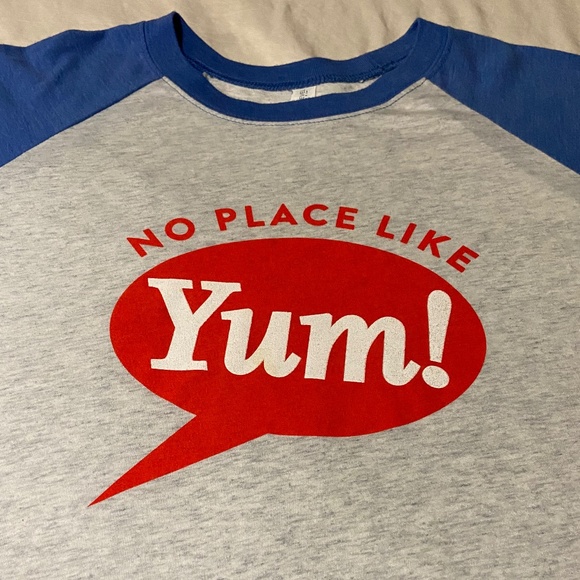 No Place Like Yum! Blue & Gray Raglan 3/4 Sleeve Tee Men’s Large - Picture 3 of 8